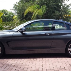 435i