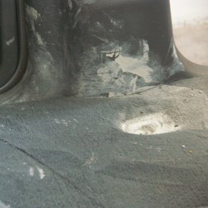 left side pillar