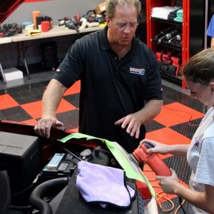 002 Red Chevy Avalanche Detail Class at Autogeek with Mike Phillips