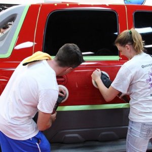 002 Red Chevy Avalanche Detail Class at Autogeek with Mike Phillips
