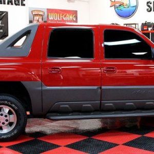 002 Red Chevy Avalanche Detail Class at Autogeek with Mike Phillips