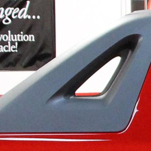 002 Red Chevy Avalanche Detail Class at Autogeek with Mike Phillips