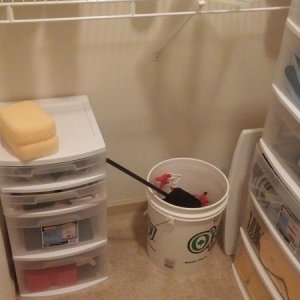 EZ800_Closet_3