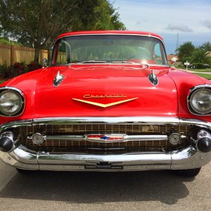 57_Chevy_Head_On