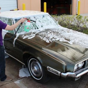 How to Aggressive Wash before machine buffing Mike Phillips