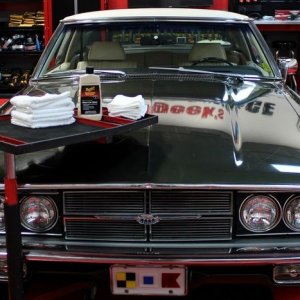 The Meguiars #7 Rub Out for single stage paint by Mike Phillips