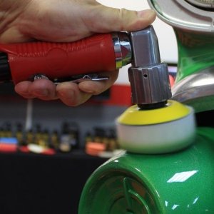 Griots Garage 3 inch Pneumatic Orbital Polisher by Mike Phillips