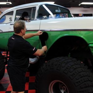 Monster 4x4 1957 Chevy Bel Air