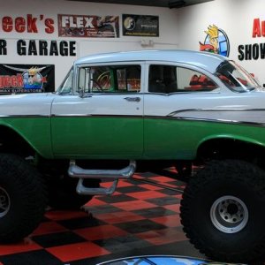 Monster 4x4 1957 Chevy Bel Air