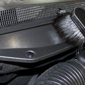 Cosmetic Engine Deailing by Mike Phillips at Autogeek