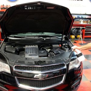 Cosmetic Engine Deailing by Mike Phillips at Autogeek