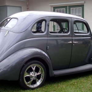 1937 Ford Streetrod