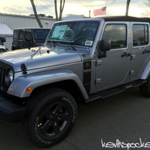 2016-jeep-wrangler-freedom-edition-oscar-mike_5191