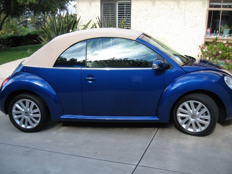 08 VW Convertable