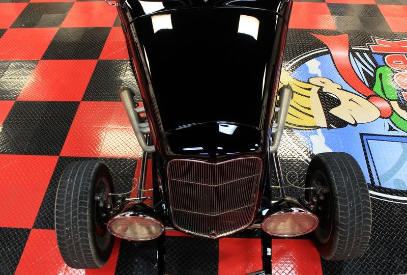 1932 Ford Roadster detailed by Mike Phillips Autogeek
