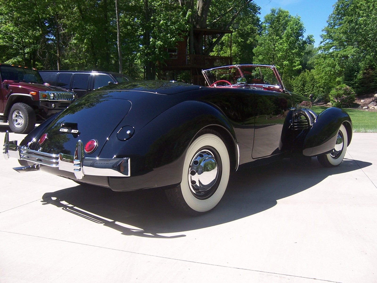 1937 Cord 812