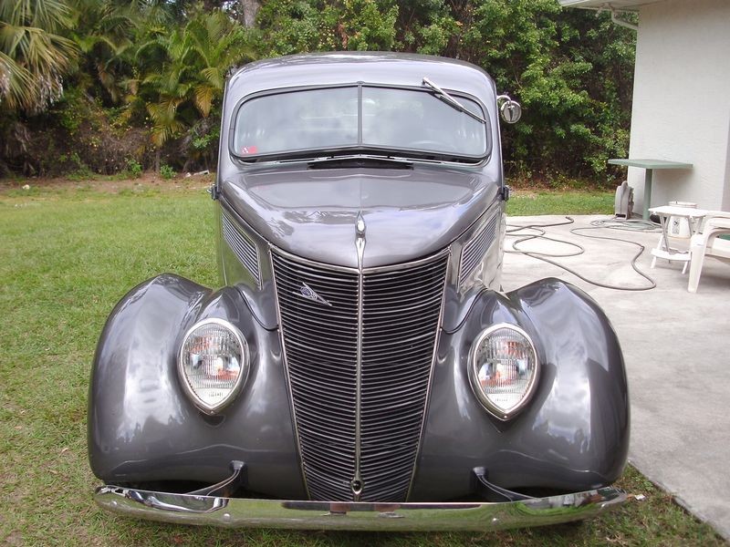 1937 Ford Streetrod