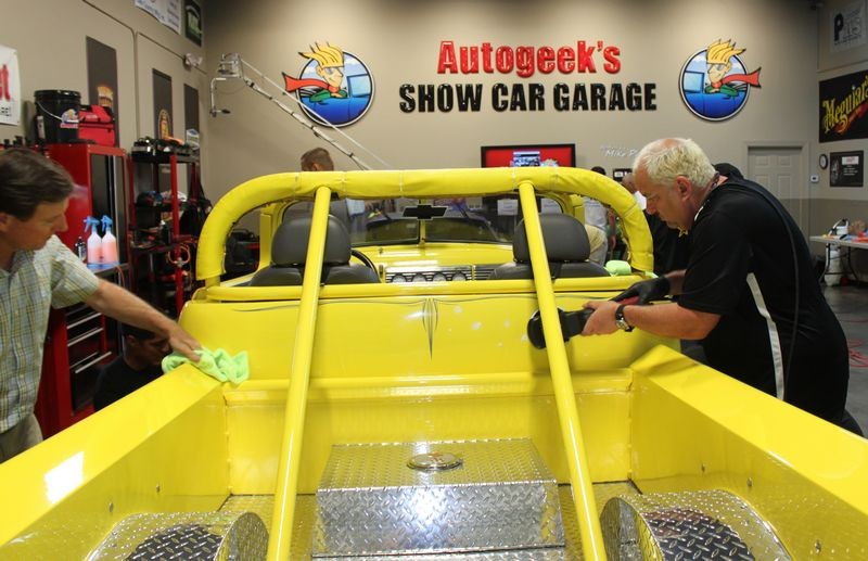 1947 Chevy 1986 Porsche Extreme Makeovers Autogeek.net