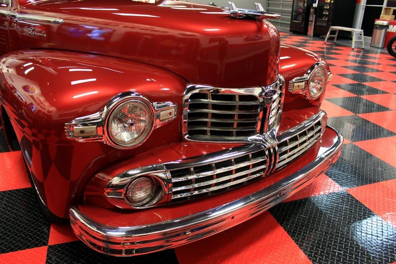 1947 Lincoln Zephyr Coupe - Autogeek Mike Phillips