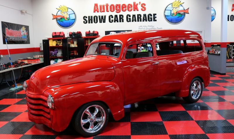 1948 Chevy Suburban Wetsanding Class Mike Phillips