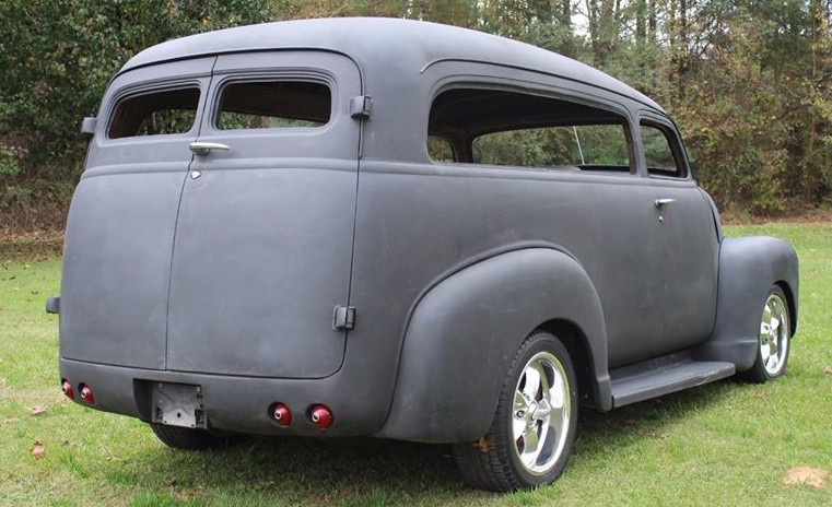 1949 Chevy Suburban Streetrod Wetsanding Class