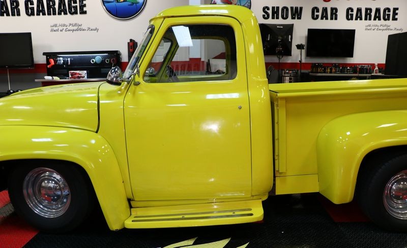 1954 Fat Fender Ford F100 Mike Phillips Detailing Class