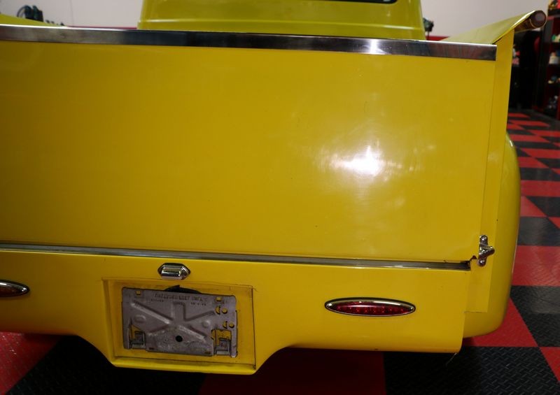 1954 Fat Fender Ford F100 Mike Phillips Detailing Class