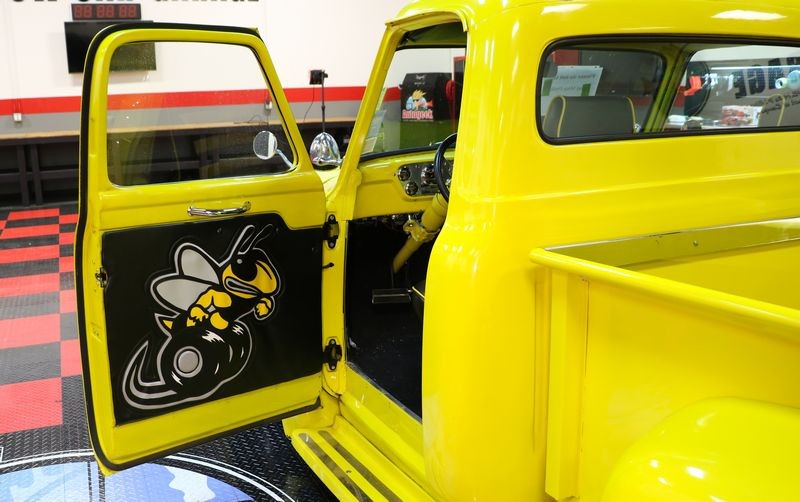 1954 Fat Fender Ford F100 Mike Phillips Detailing Class