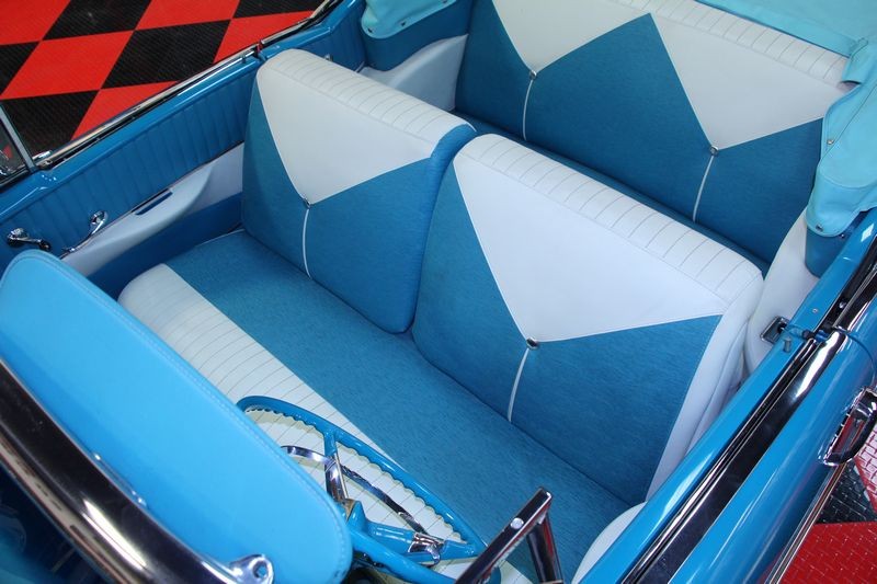 1956 Chevy Bel Air Convertible Detailing Class with Mike Phillips
