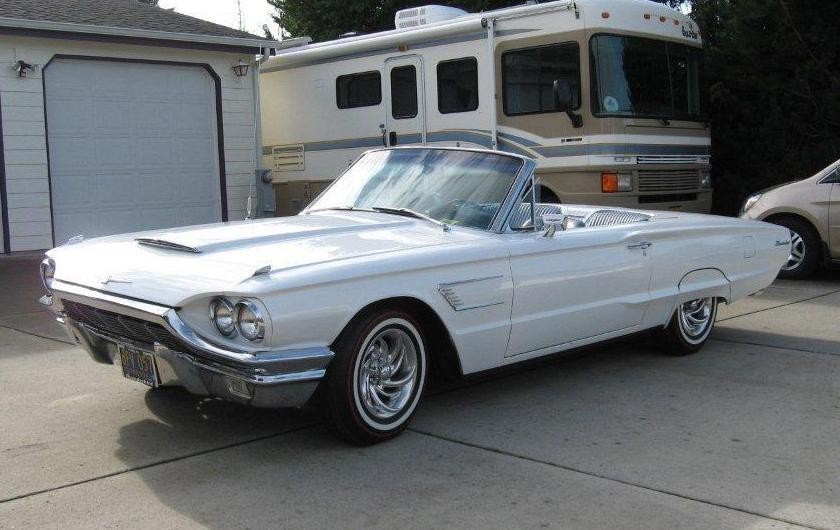 1965 Ford Thunderbird
