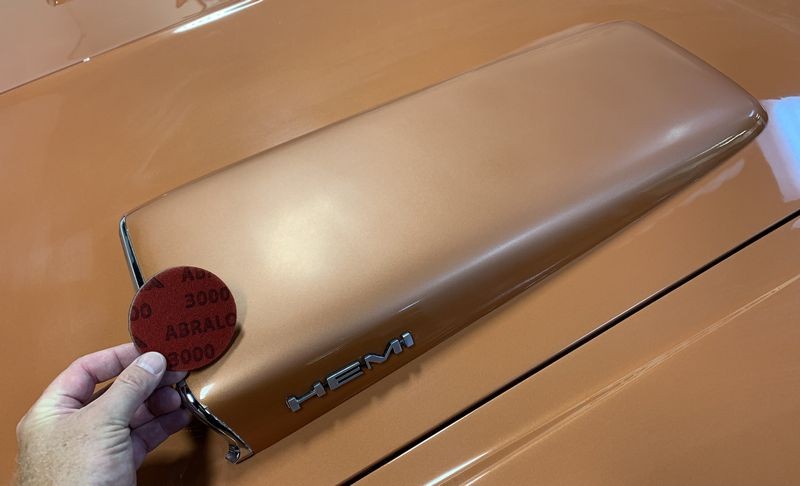1969 Dodge Coronet RT 426 Hemi detailed by Mike Phillips