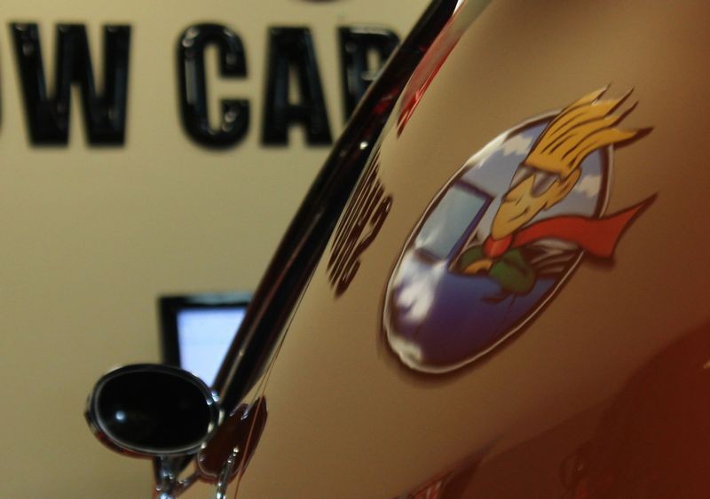 1970 Barracuda Extreme Makeover with Mike Phillips at Autogeek
