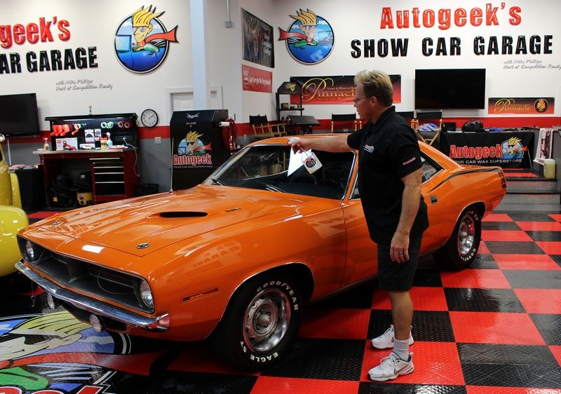 1970 Cuda detailed by Mike Phillips at Autogeek