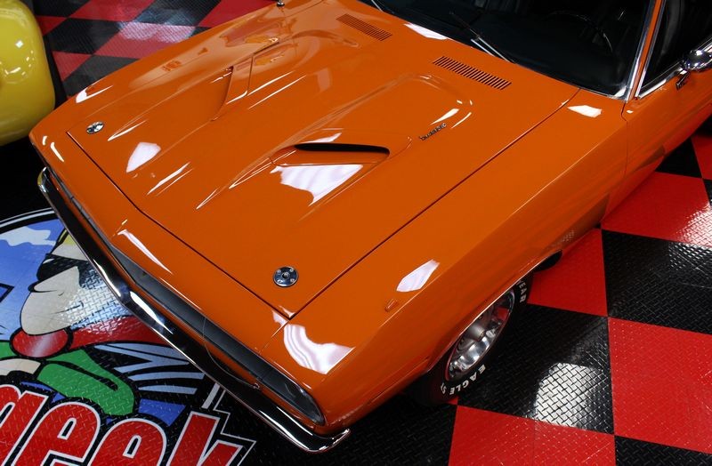 1970 Cuda detailed by Mike Phillips at Autogeek