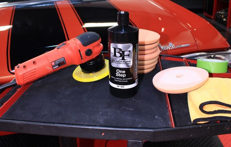 1971 Chevelle Resto-Rod - BLACKFIRE Review by Mike Phillips