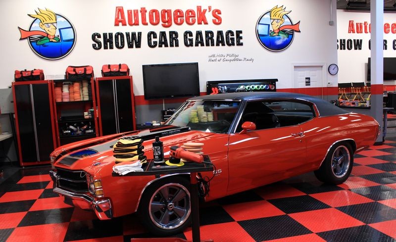 1971 Chevelle Resto-Rod - BLACKFIRE Review by Mike Phillips