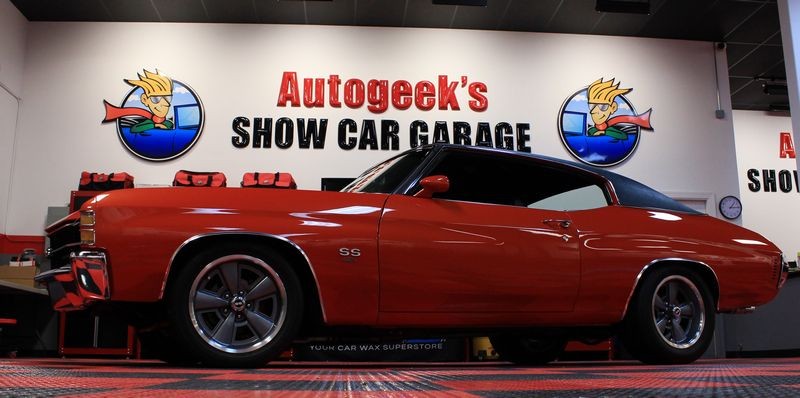 1971 Chevelle Resto-Rod - BLACKFIRE Review by Mike Phillips