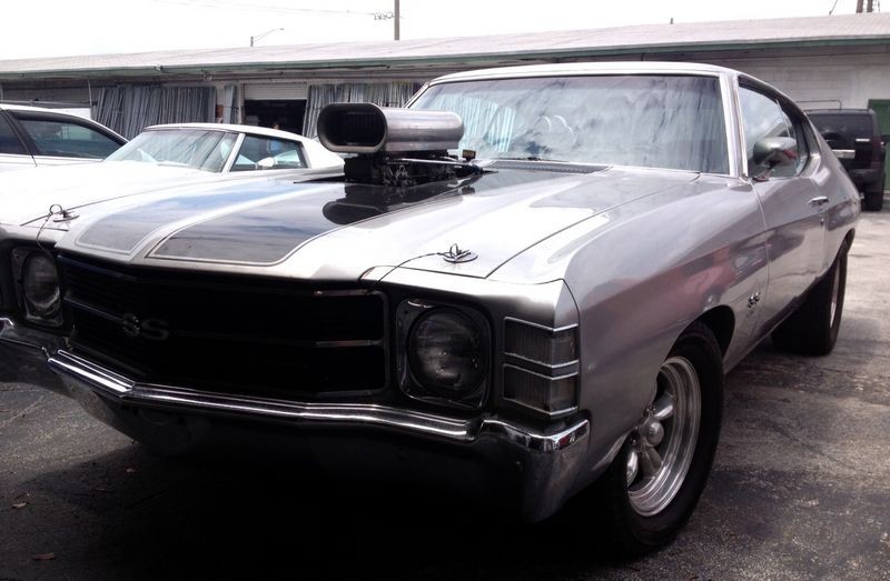 1971 Chevelle wetsand cut and buff at Autogeek