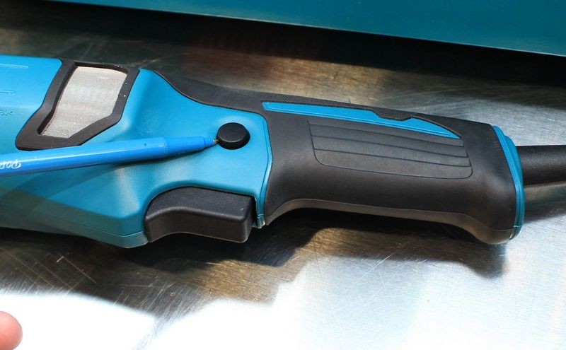 1971 Duster Makita PO5000C Orbital Polisher Mike Phillips