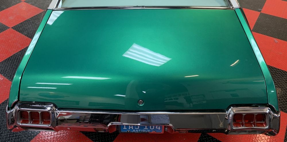 1972 Cutlass Wetsanding by Mike Phillips