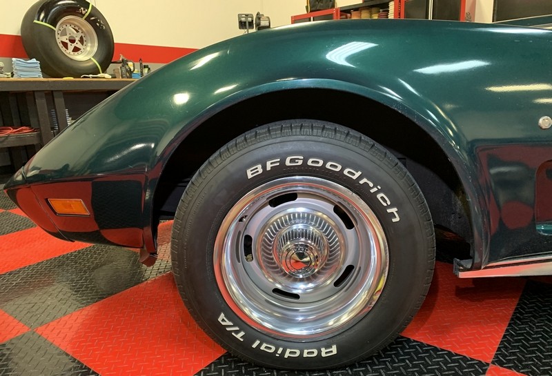 1976 Corvette Orignal Single Stage Paint - Paint Correction and Waxing