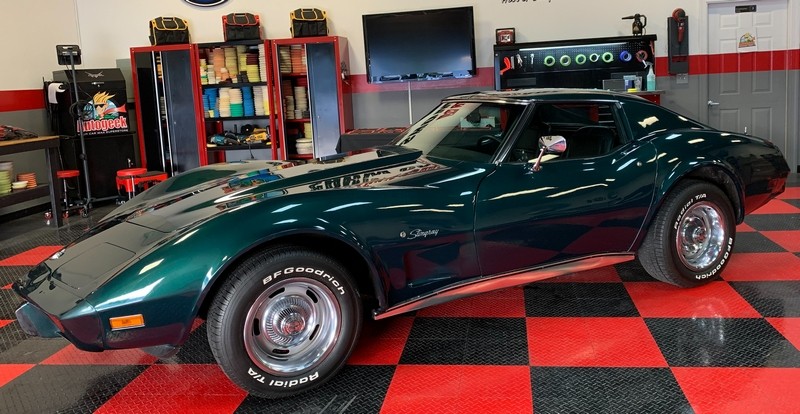 1976 Corvette Orignal Single Stage Paint - Paint Correction and Waxing