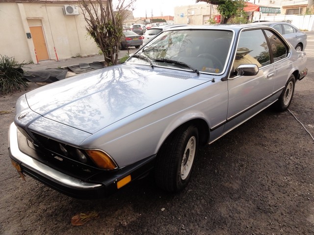 1976 Ice Blue BMW 630 CSI by Sharkpolitur