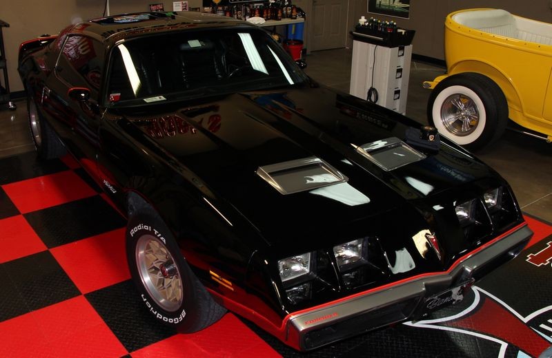 1979 Firebird Formula detailed at AutogeekOnline.net