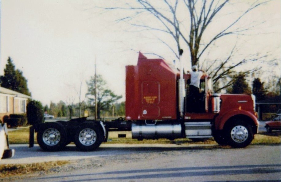 1987 Kenworth W 900, 444, 15 Over, 3:55