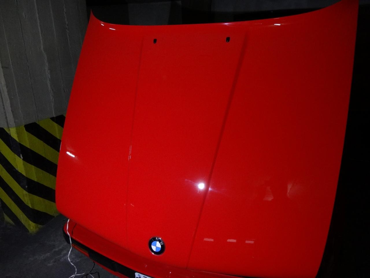 1990 BMW 318i single stage red paint restoration. My first detailing. 07