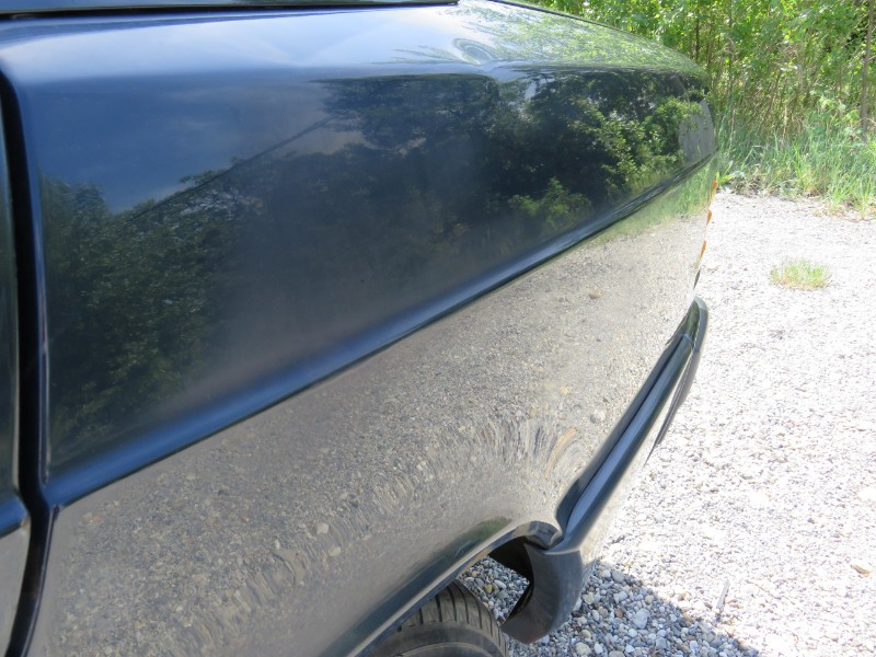 1992 Mercedes-Benz 190 E | 1997cc | midnight blue 904