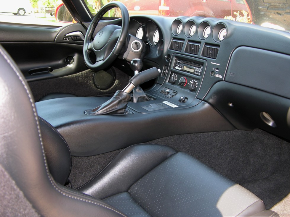 2002 Viper ACR Interior Detail
