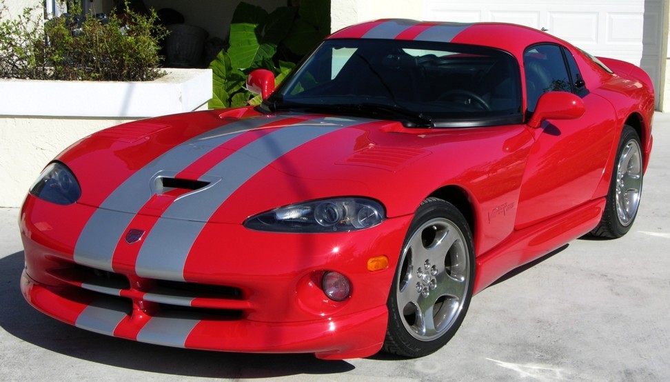 2002 Viper GTS