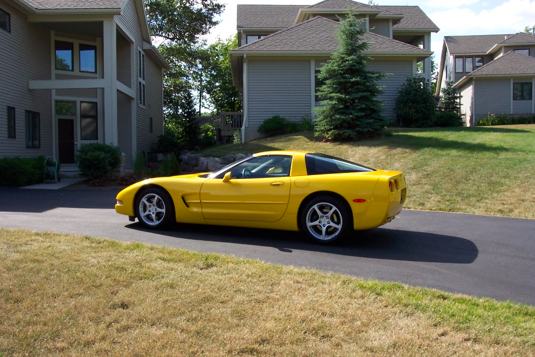 2003 Millennium Yellow Chevrolet Corvette Z51